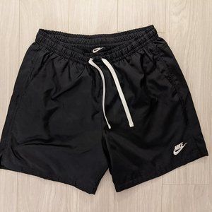 Nike Sportswear Men's Woven Shorts Medium